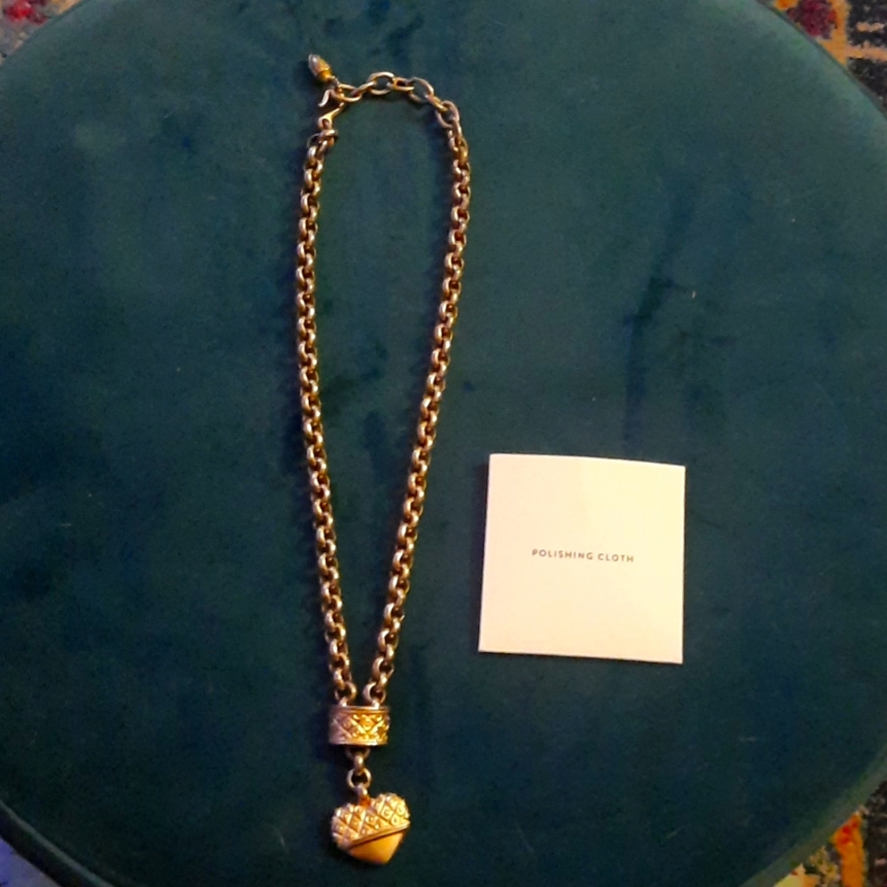 Gold heart pendant